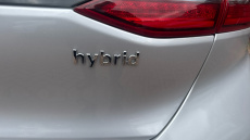 Hyundai IONIQ 1.6 GDi Hybrid Premium 5dr DCT Hybrid Hatchback